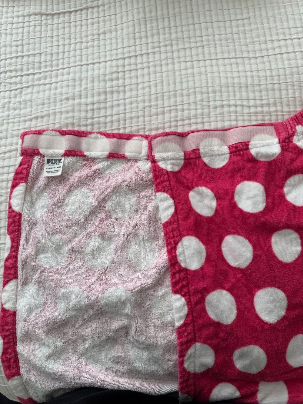 PINK VS Polka Dot Towel Wrap - Picture 4 of 8